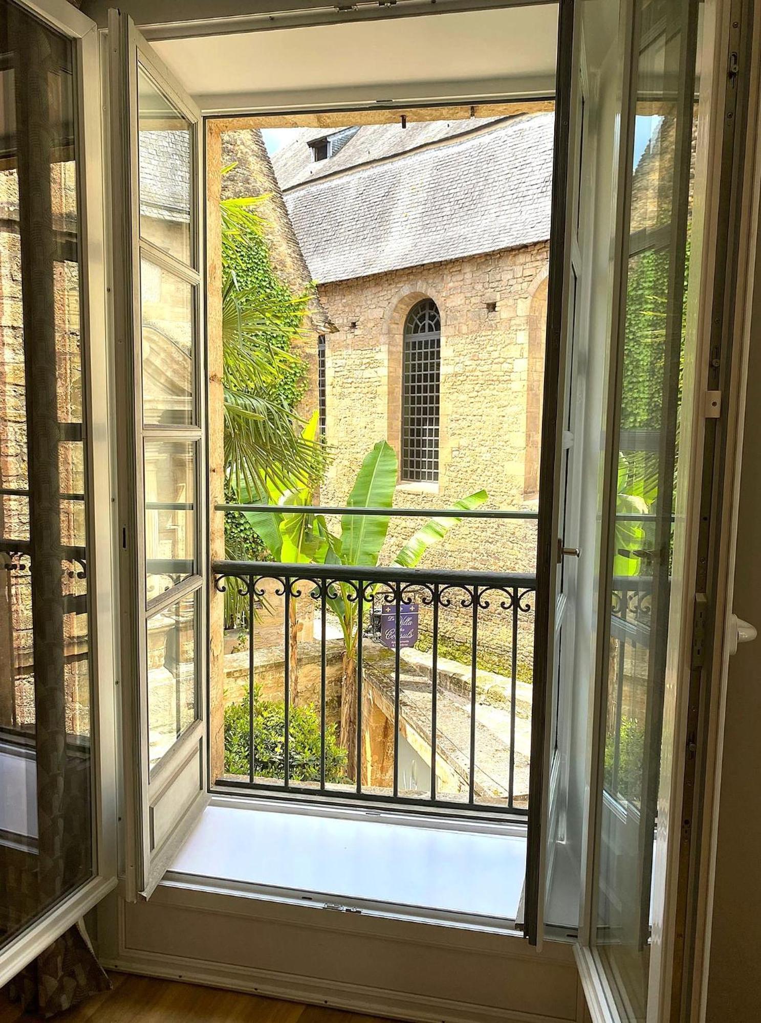La Villa Des Consuls - Gite De Tourisme De Charme Sarlat-la-Canéda Exterior foto